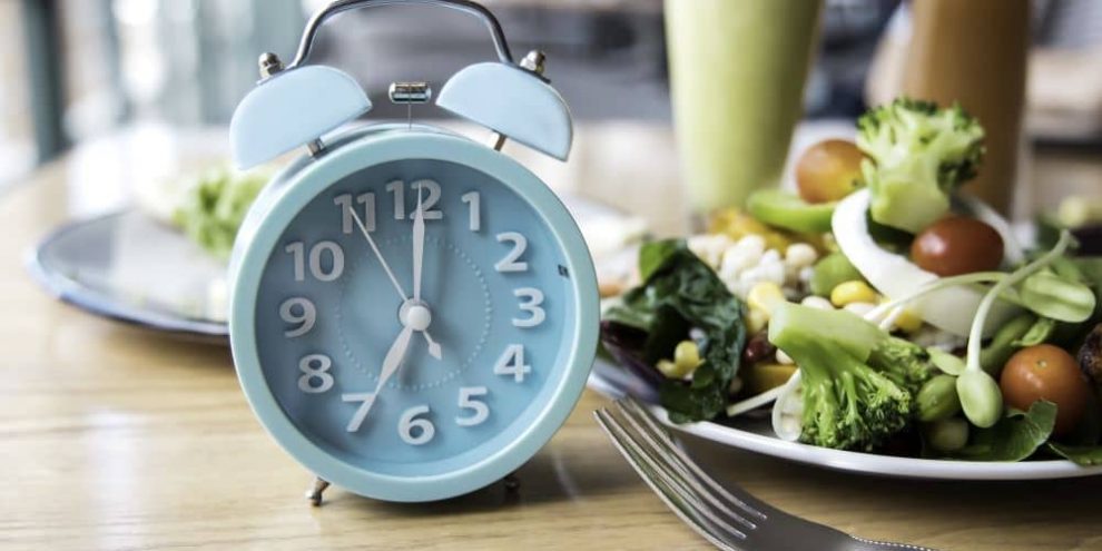 Intermittent fasting is now popular as an effective method of losing weight.