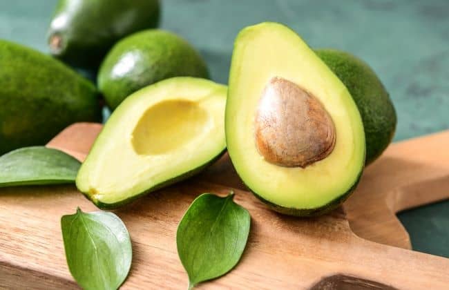 Eating avocado helps in reducing obesity of the stomach, hands, and legs.